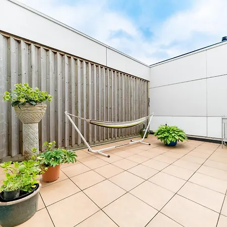 Private Проживание в семье